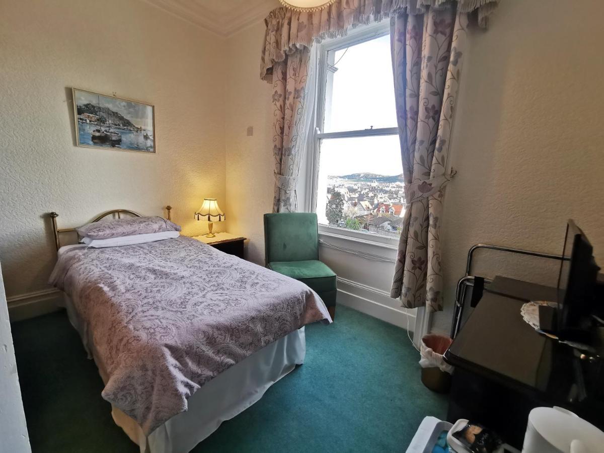 Bron Orme Private Hotel Llandudno Esterno foto