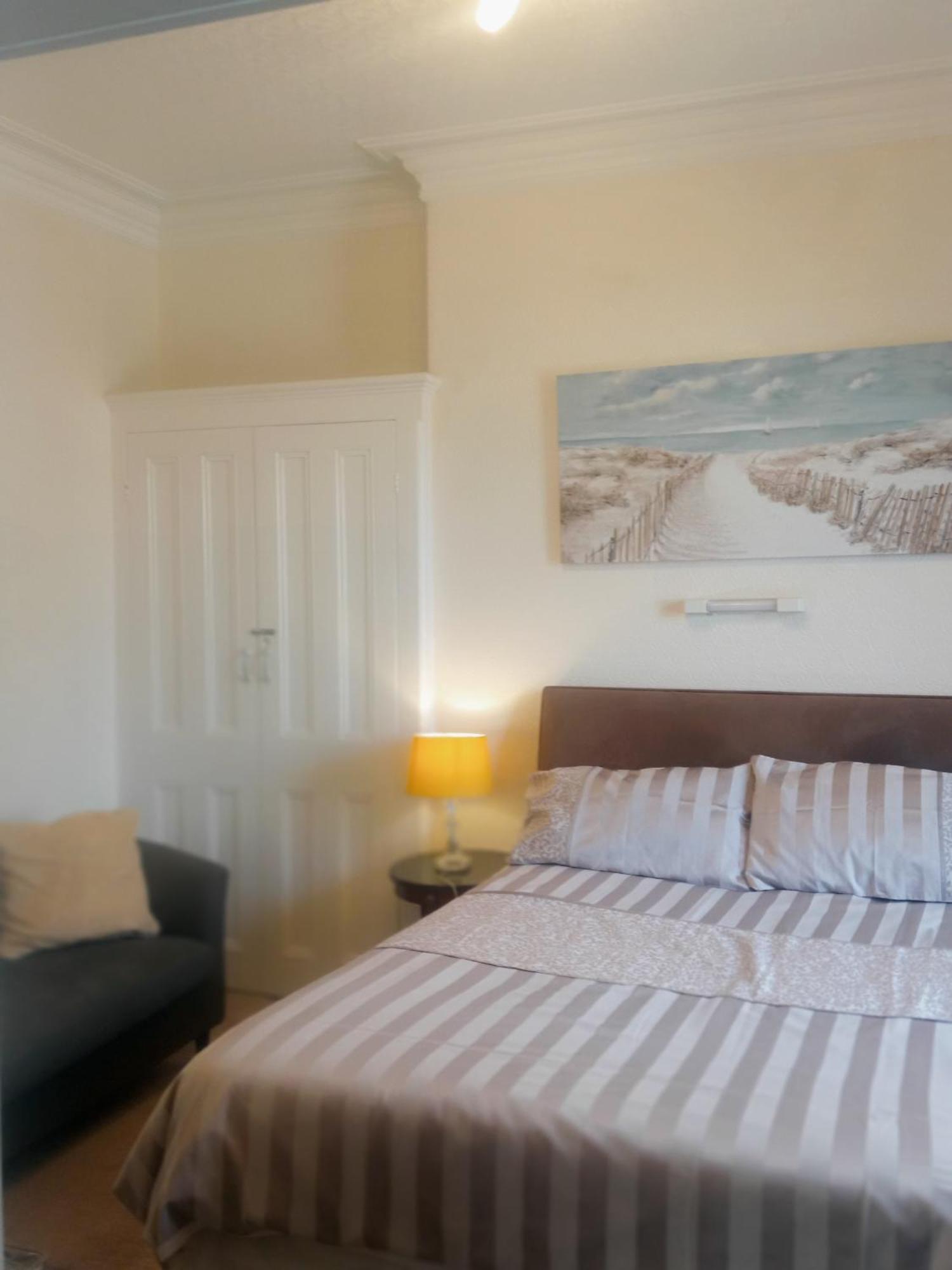Bron Orme Private Hotel Llandudno Esterno foto