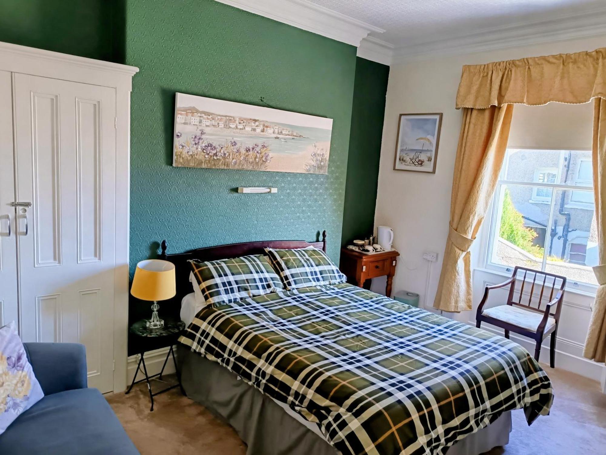Bron Orme Private Hotel Llandudno Esterno foto