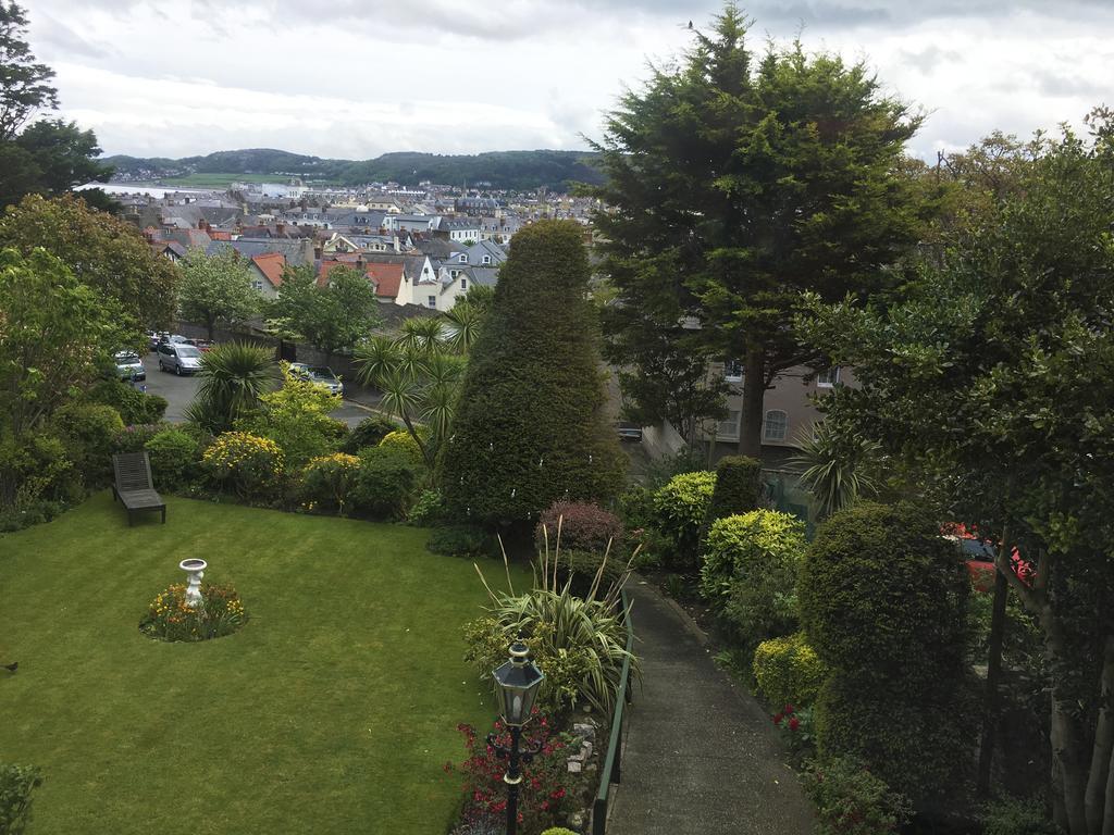 Bron Orme Private Hotel Llandudno Esterno foto